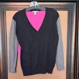 Autumn Cashmere V-Neck Sweater - Black, Pink, Gray cashmere